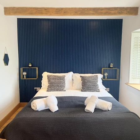 The Little Cottage By Truabode Holiday Lets & Short Lets Newquay - Parking, Wifi & Pet Friendly Brauneberg Exteriör bild