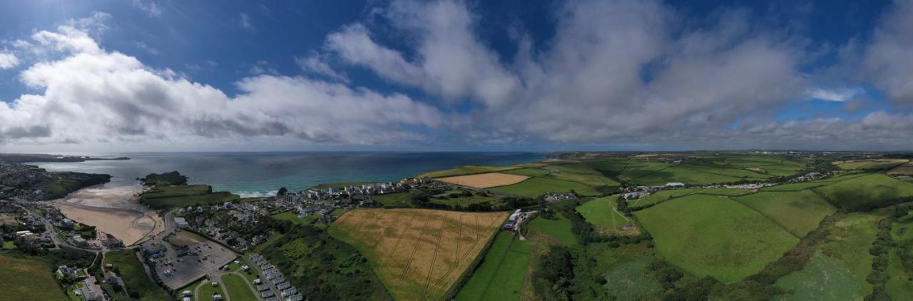 The Little Cottage By Truabode Holiday Lets & Short Lets Newquay - Parking, Wifi & Pet Friendly Brauneberg Exteriör bild