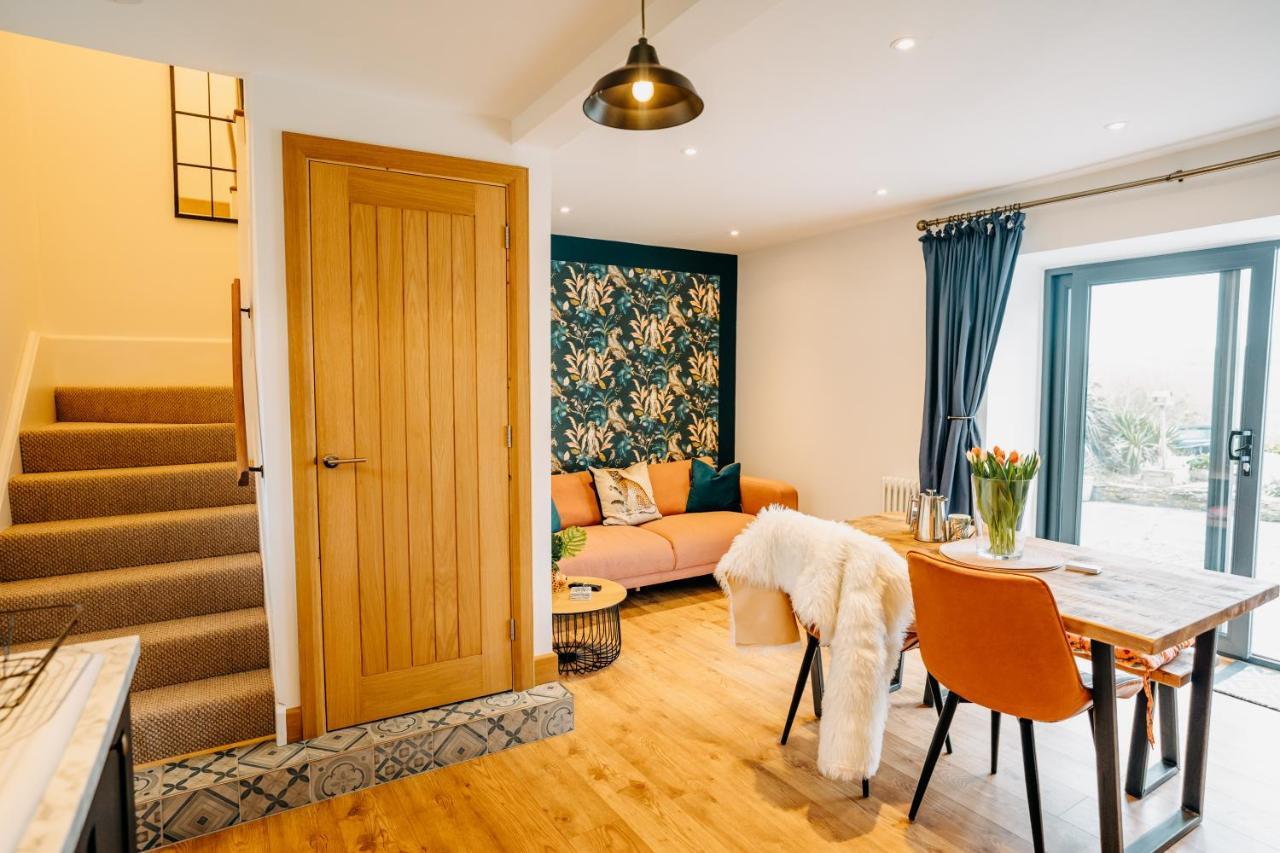 The Little Cottage By Truabode Holiday Lets & Short Lets Newquay - Parking, Wifi & Pet Friendly Brauneberg Exteriör bild