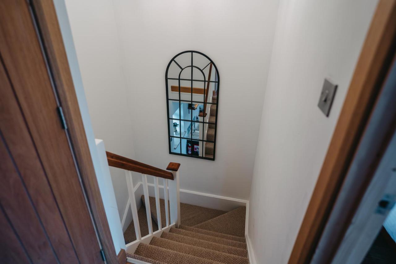 The Little Cottage By Truabode Holiday Lets & Short Lets Newquay - Parking, Wifi & Pet Friendly Brauneberg Exteriör bild