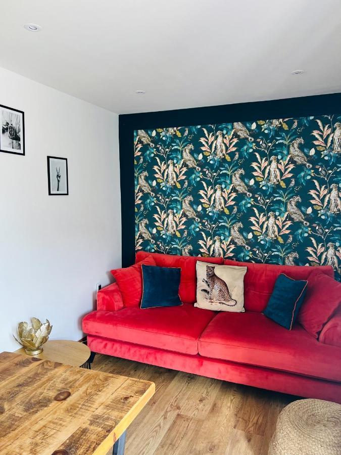 The Little Cottage By Truabode Holiday Lets & Short Lets Newquay - Parking, Wifi & Pet Friendly Brauneberg Exteriör bild
